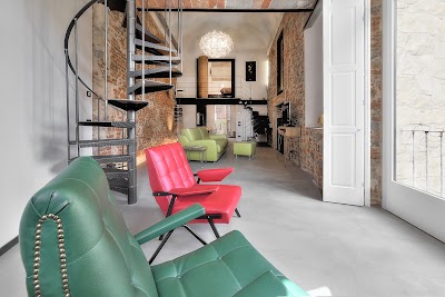 Stone Walls Deluxe - Loft