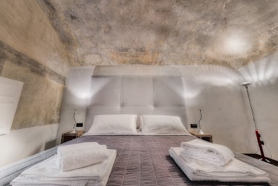Stone Walls Deluxe - Bedroom